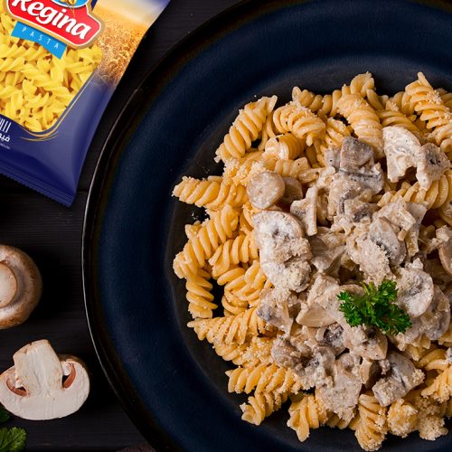 Cheesy Mixed Pasta with Mushrooms - Regina